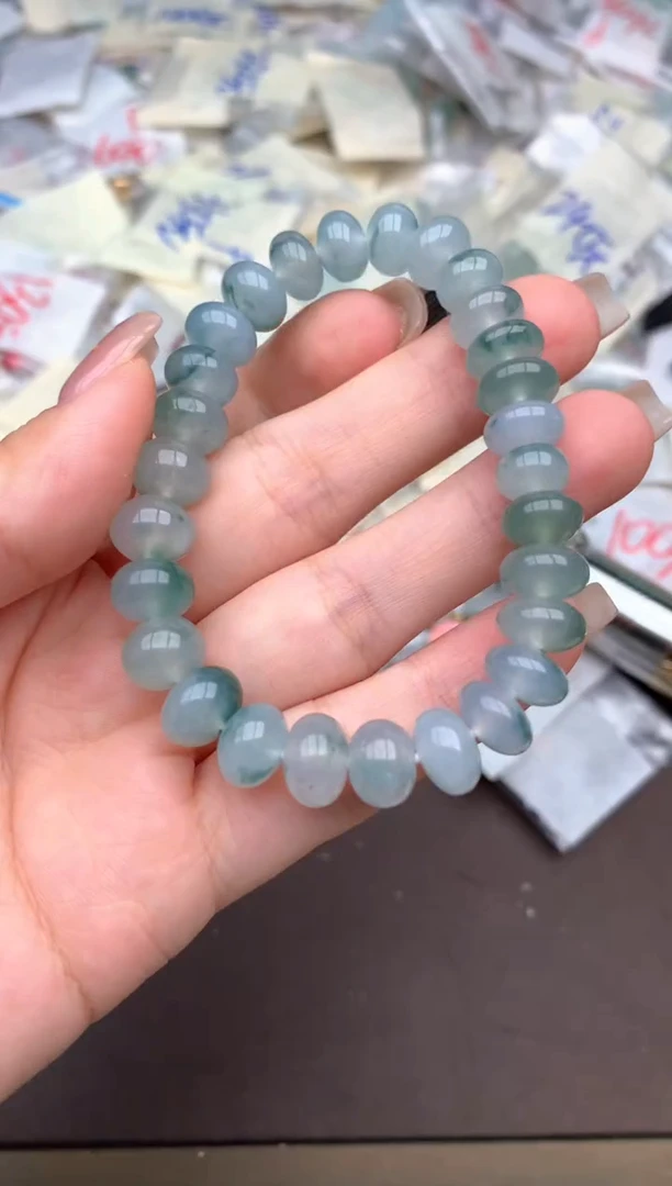 未镶嵌挂件翡翠一