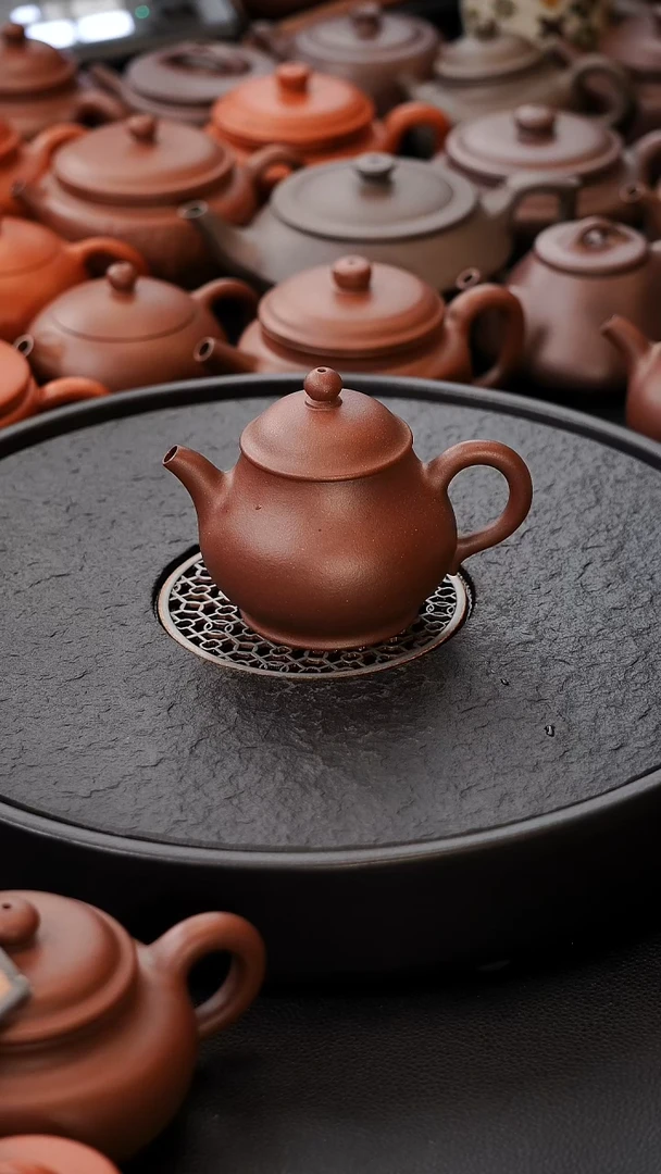 是**呀微瑕 黄龙源潘壶 原矿底槽清 155C