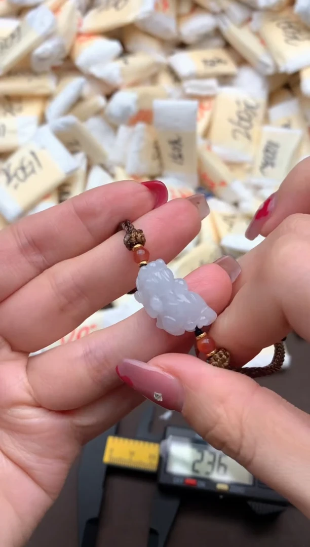 【闪购商品】翡翠挂件未镶嵌—