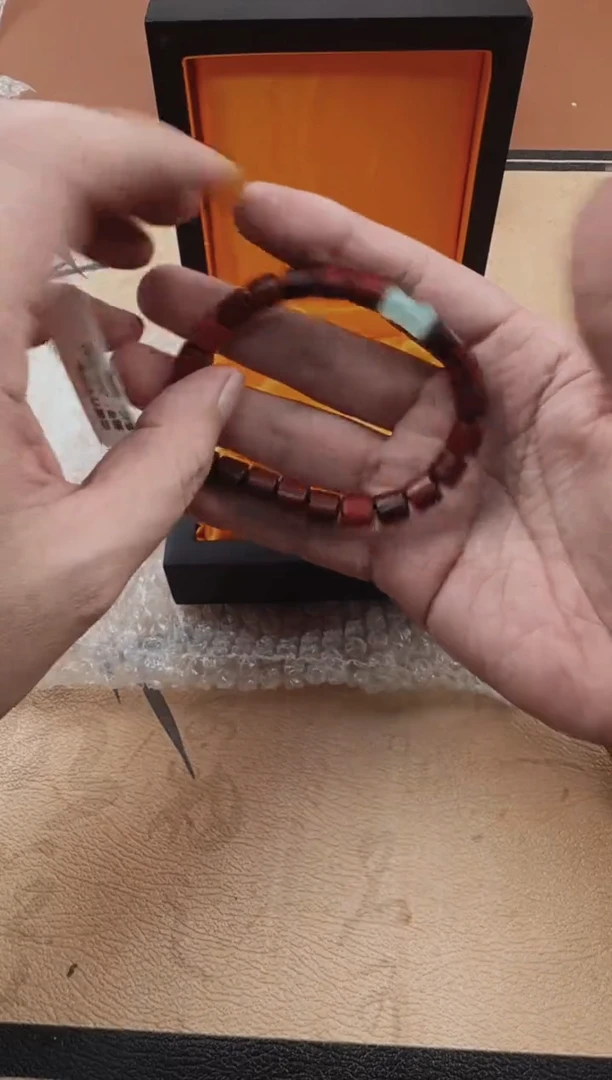 菩提根/象牙果手串血檀