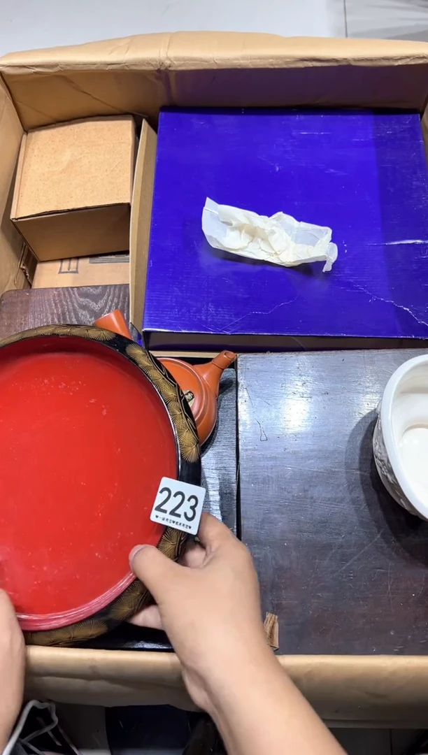 瓷片西****甜223........