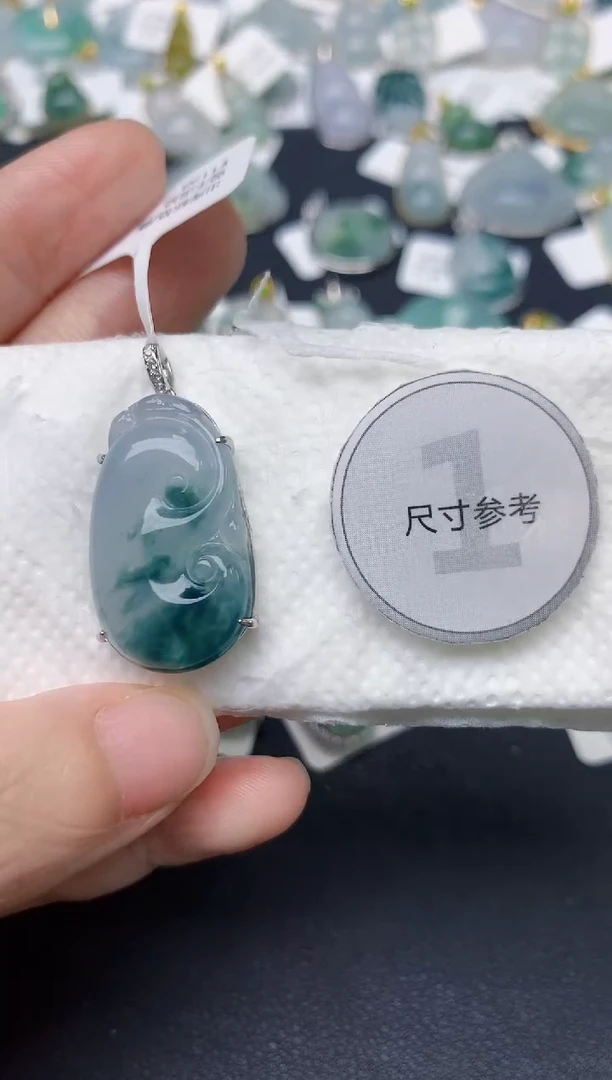 颈饰未镶嵌翡翠天然缅甸A货翡翠
