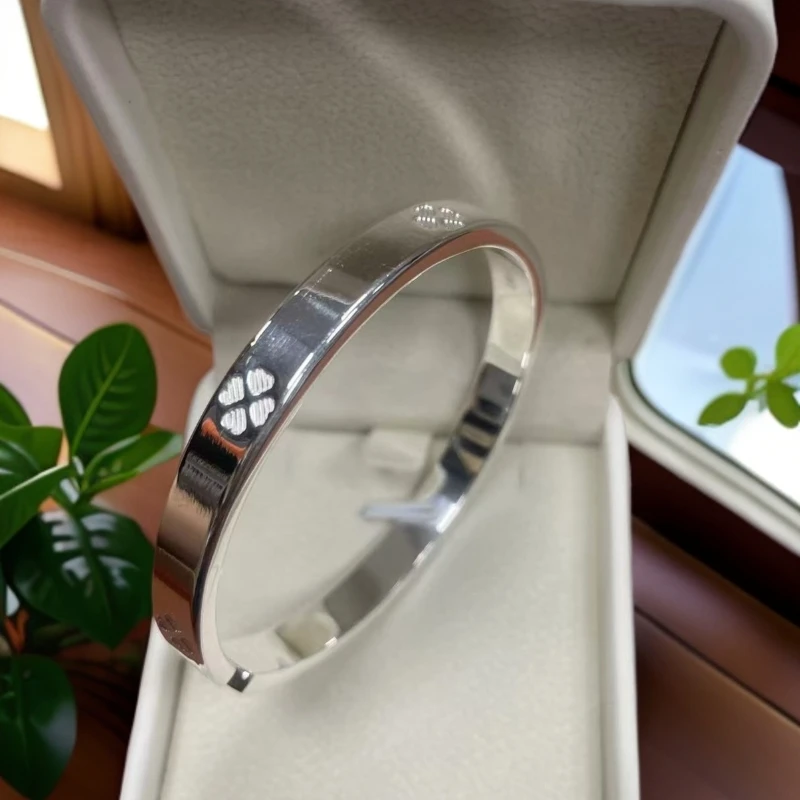 YZ003 开口四叶草银色精品手镯无礼盒2