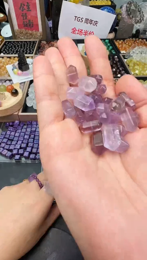 吊坠(不含链)未镶嵌水晶33多样性发其一/9.24/1个