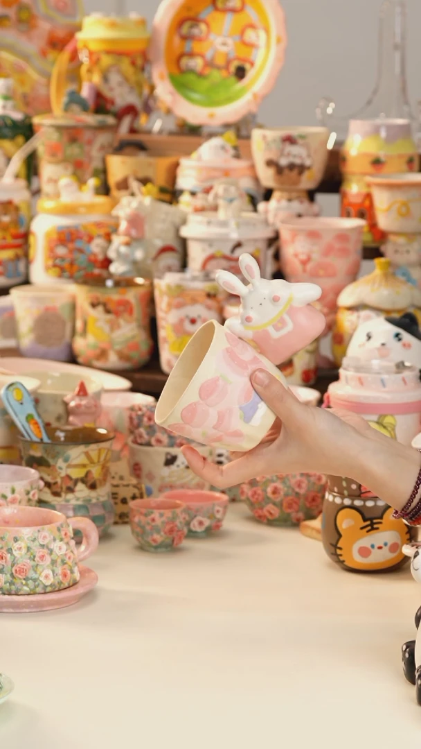 其他景德镇釉下彩手绘设计师款陶瓷