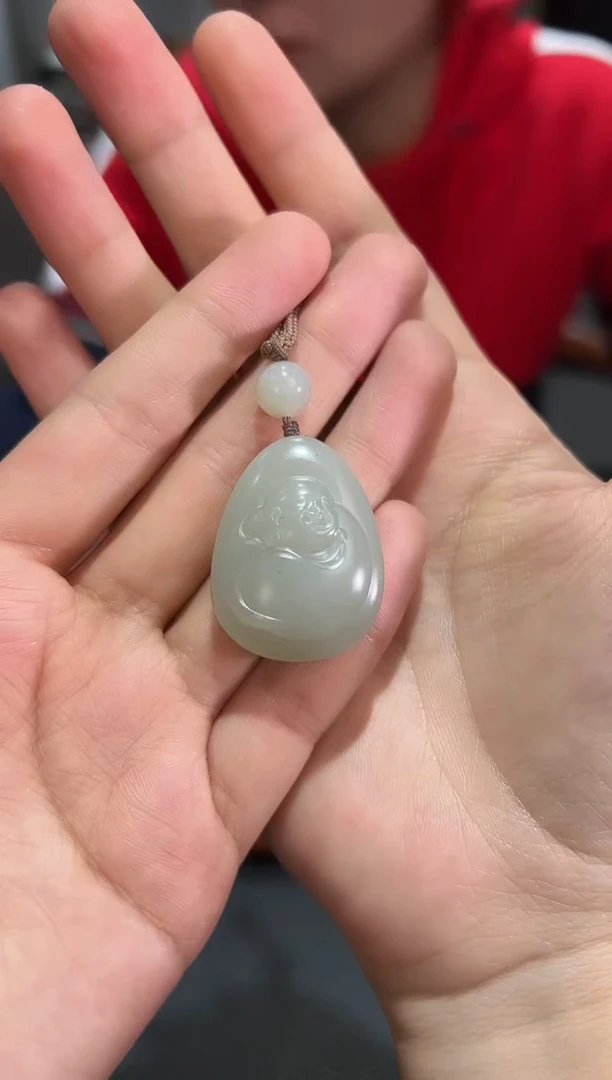 【闪购商品】和田玉吊坠(赠链)未镶嵌且末料观音