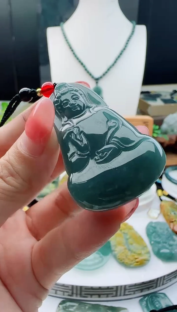 【闪购商品】翡翠颈饰未镶嵌多样性随机一件发货