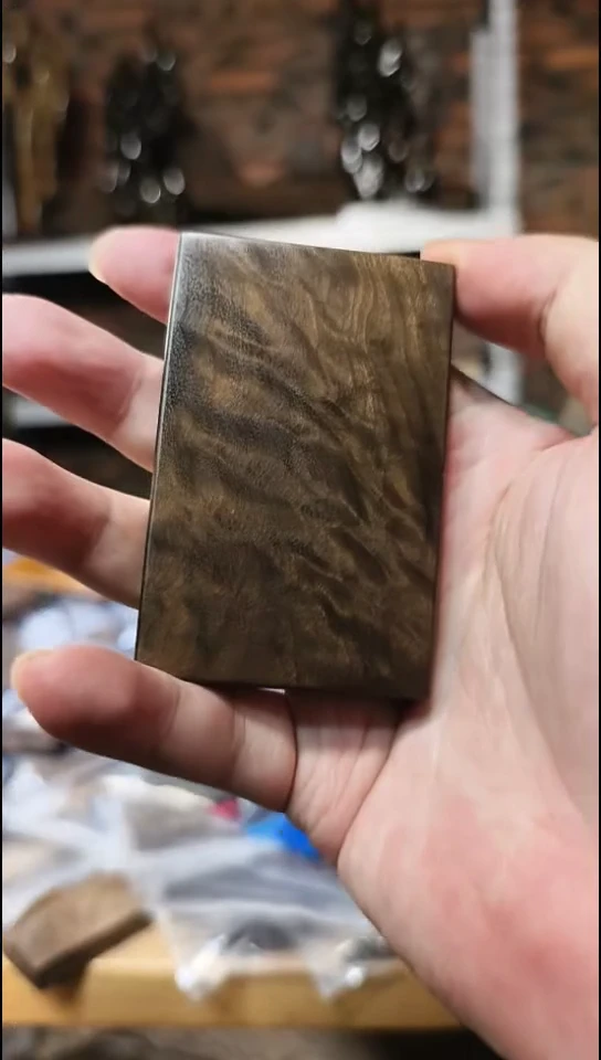 金丝楠无事牌手把件