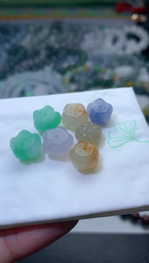 未镶嵌定制翡翠水**尤毛货