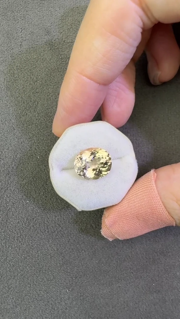 未镶嵌珠宝半成品碧玺3.4ct