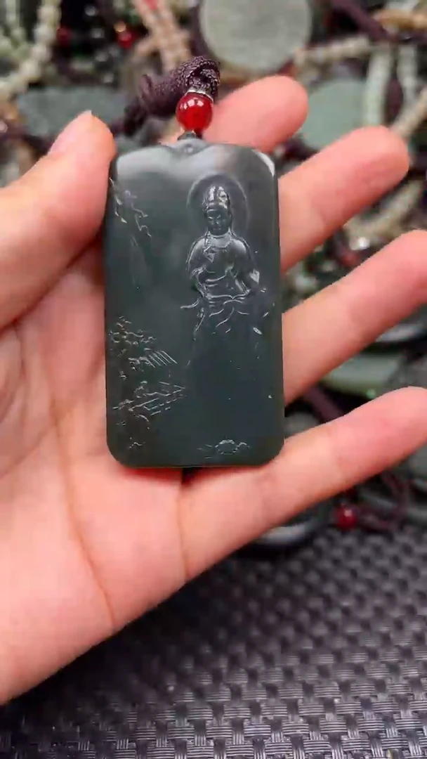 和田玉未镶嵌颈饰1