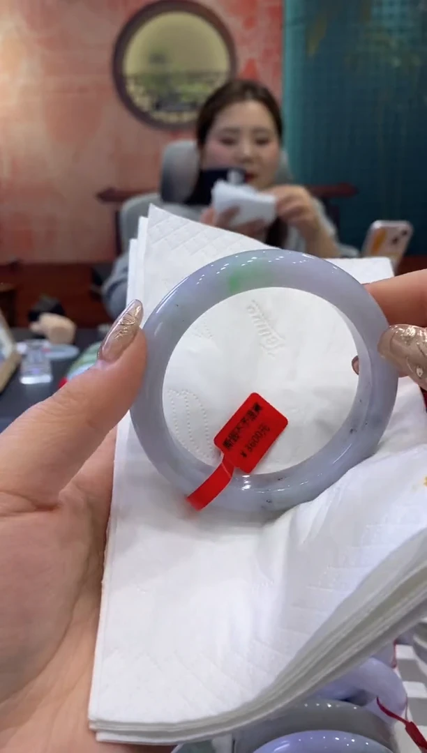 【闪购商品】翡翠手镯未镶嵌多人0011346