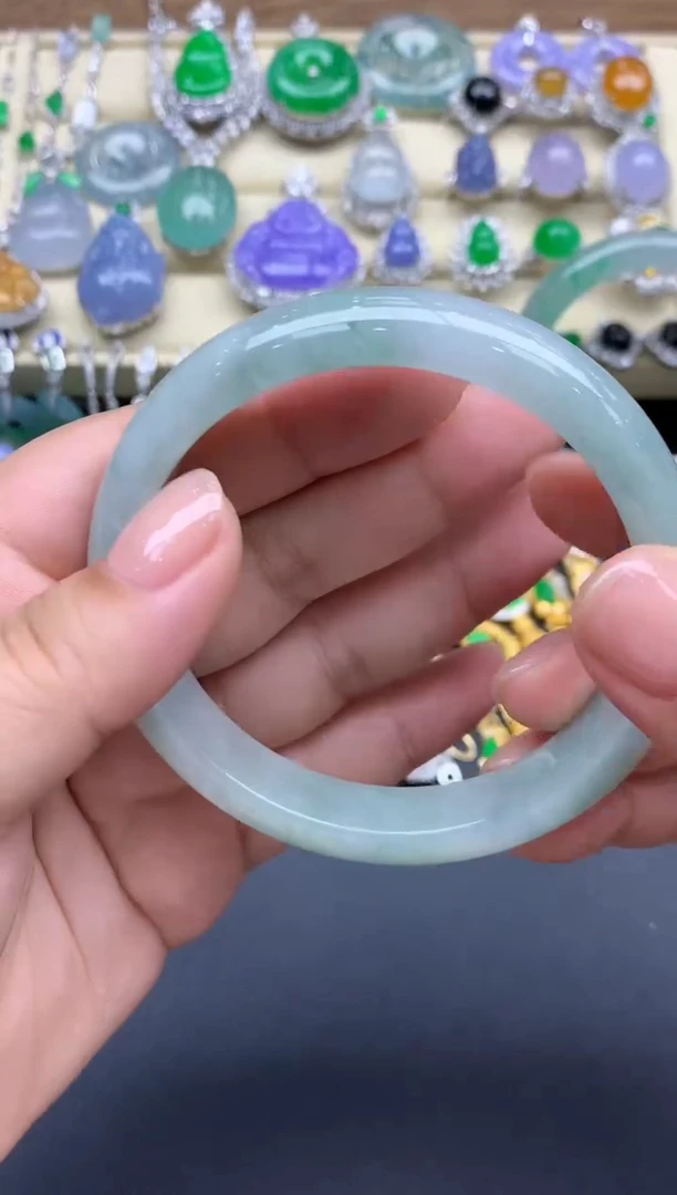 翡翠手镯未镶嵌159-春日珠宝