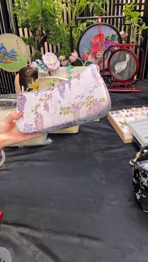 织绣芋**吸非遗苏绣手工饰品