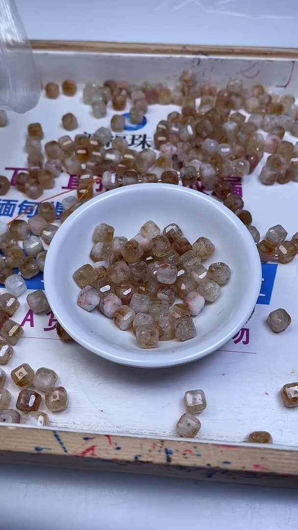 未镶嵌珠宝半成品水晶A1812 蜂蜜奶盖方糖10mm5个9.9元