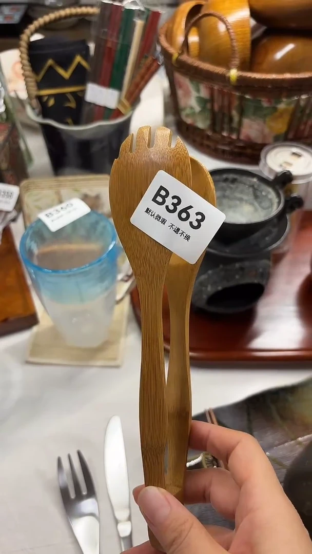 瓷片光*?喵喵家都是大漂亮