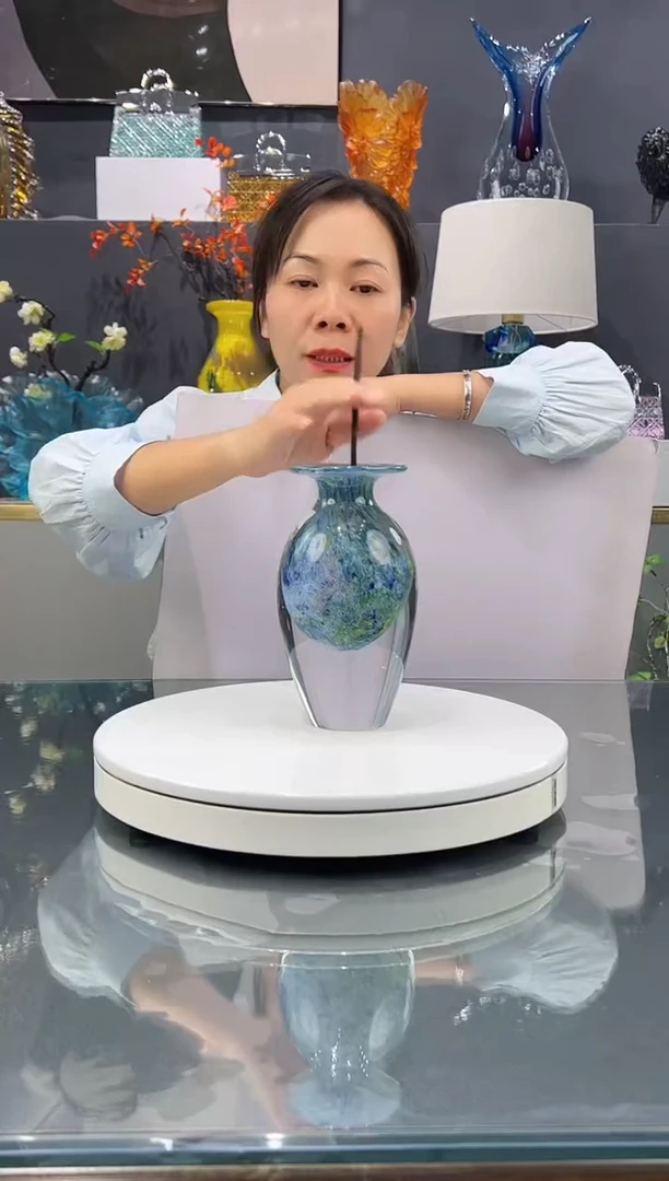 琉璃 水晶琉璃花瓶1个