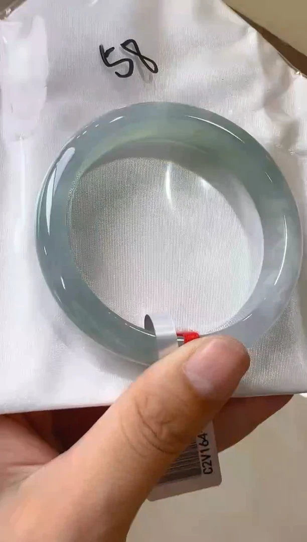 【闪购商品】翡翠手镯未镶嵌多样性发货拍一发一