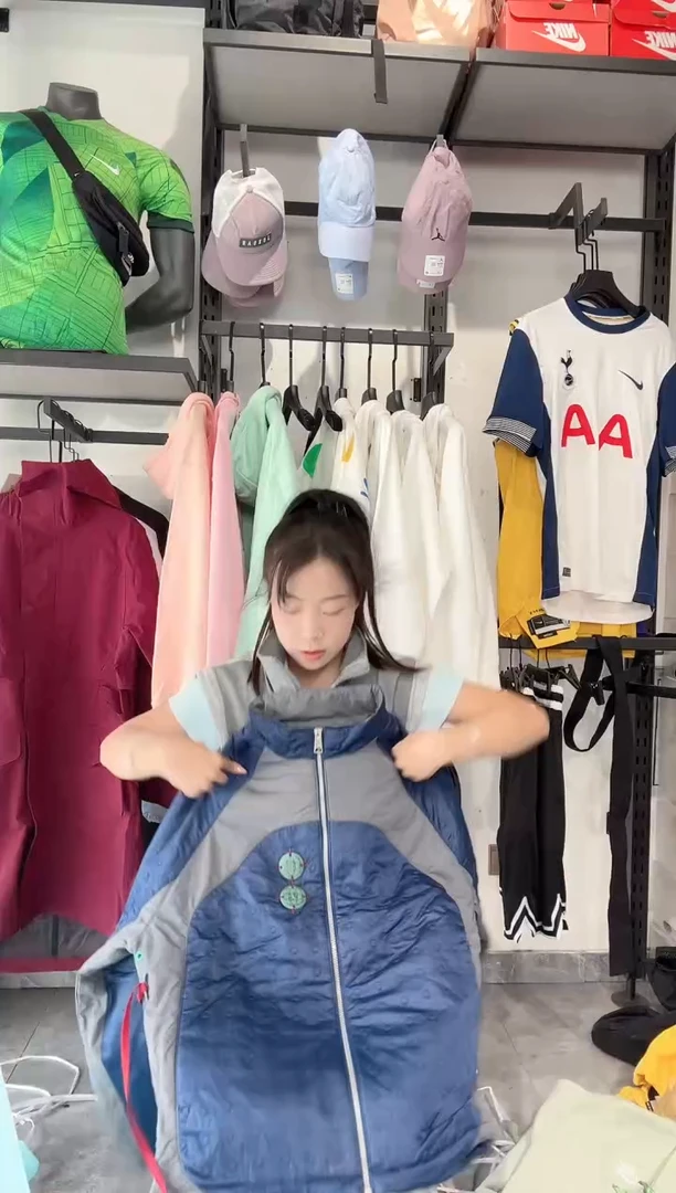 1592 编码 瑕疵款直播间过款为准 尺码
