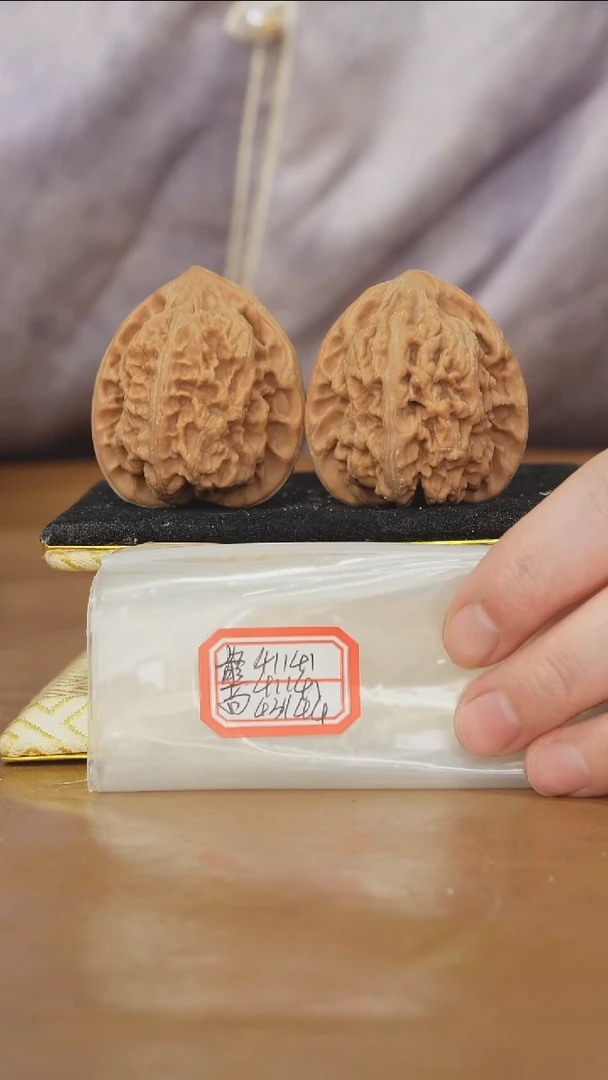 把件文玩核桃马蹄