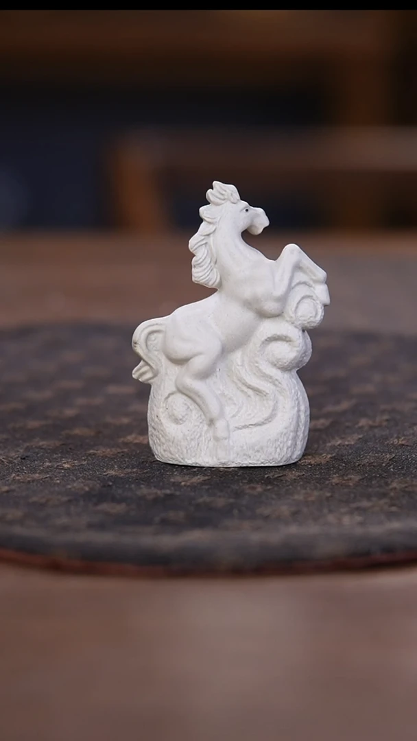 紫砂茶宠马到成功茶宠