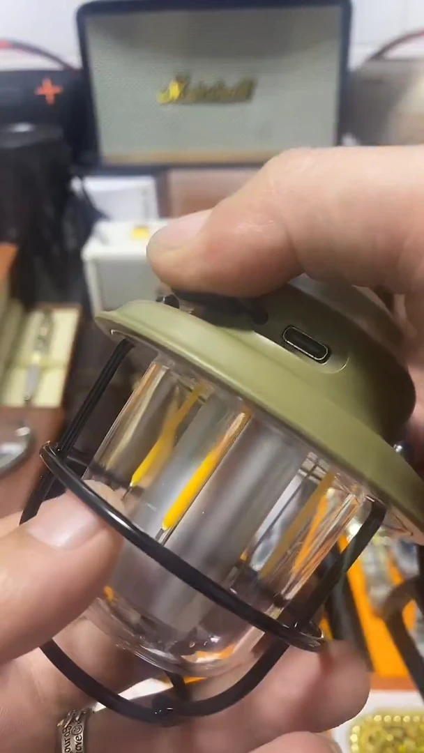 瓷片闪购商品 如图所示