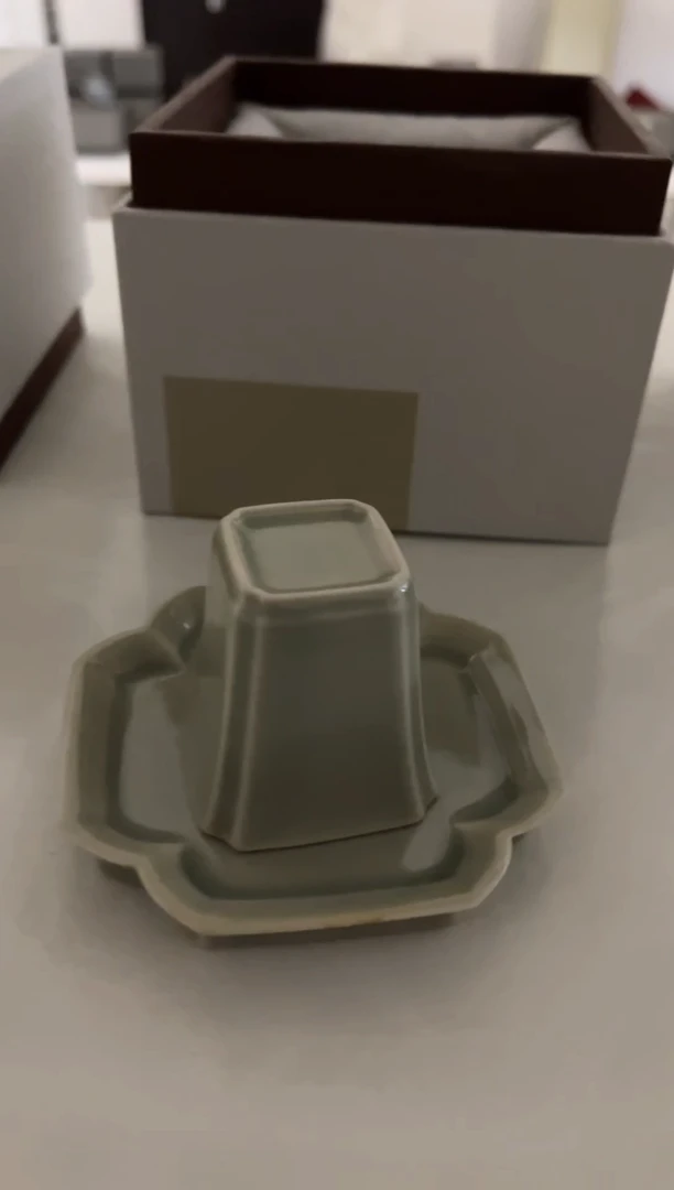 皎月色方隅套杯茶具