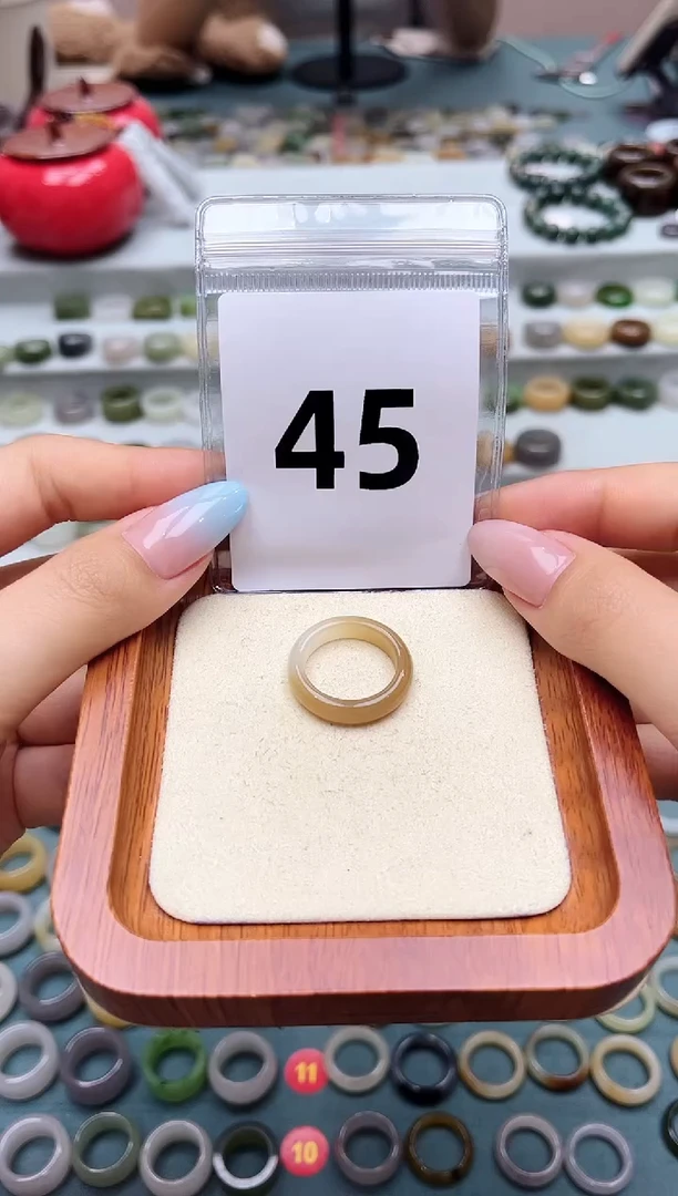 和田玉戒指未镶嵌17号