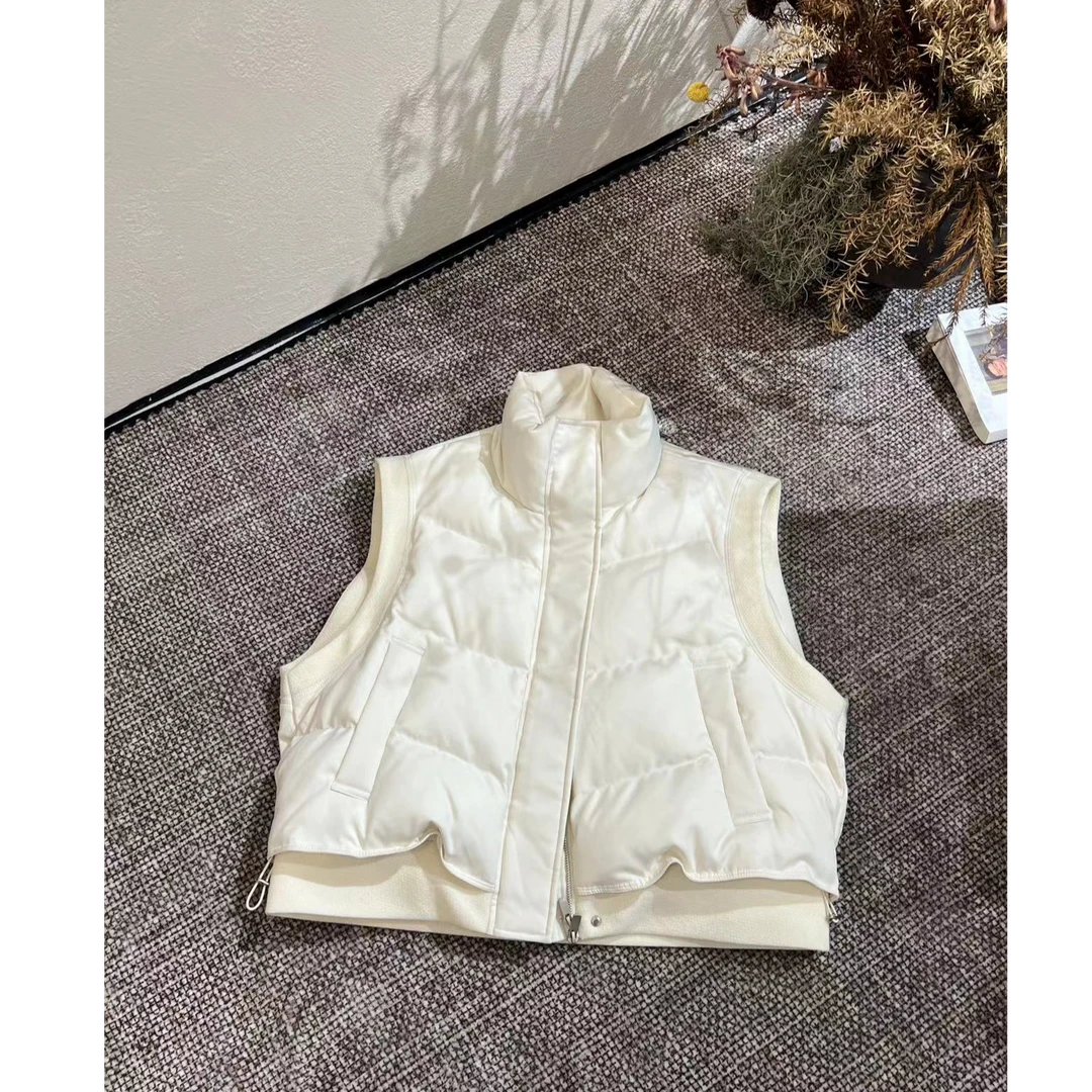 【YIBUDAOWEI】立领下摆袖口拼接宽松无袖鸭绒马甲外套 10037