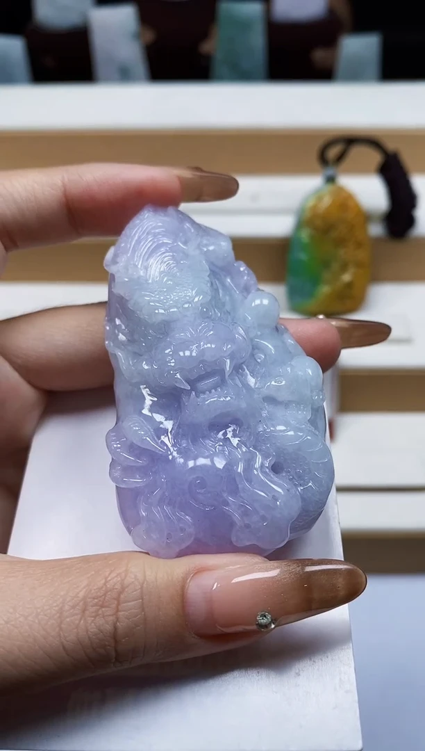 颈饰未镶嵌翡翠翡翠A货