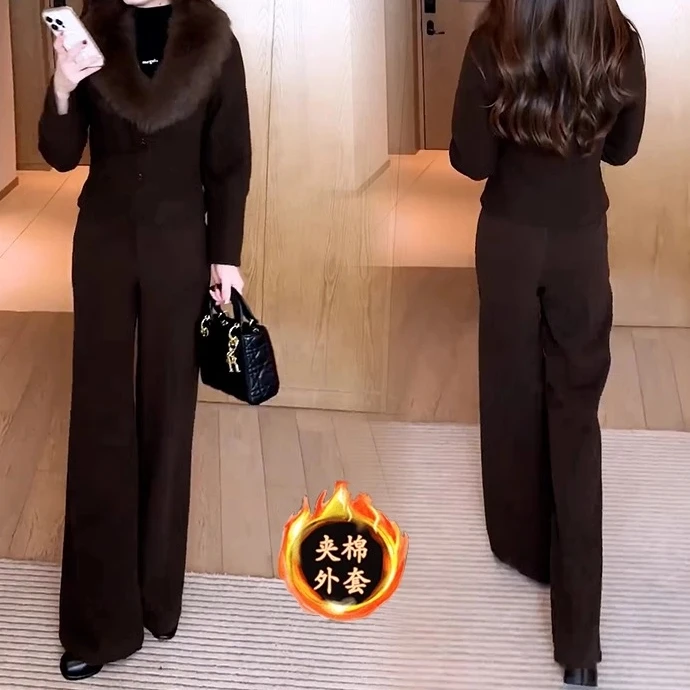 洋气时尚套装女冬季新款显瘦毛领夹棉加厚短外套阔腿裤气质两件套
