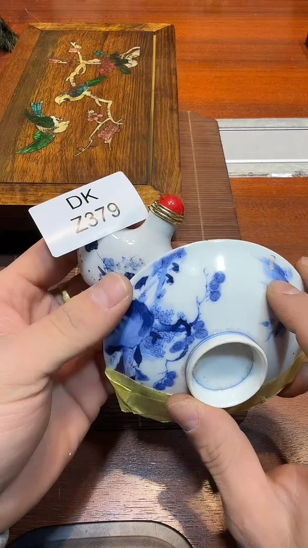 瓷片吾**明哈哈哈哈哈哈379