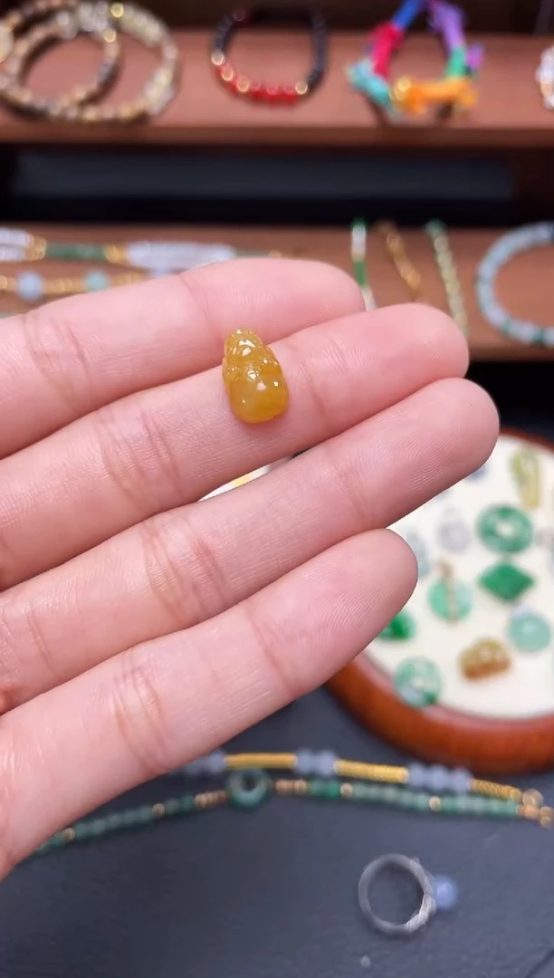 【闪购商品】翡翠吊坠(不含链)18K金镶嵌一个  JK528