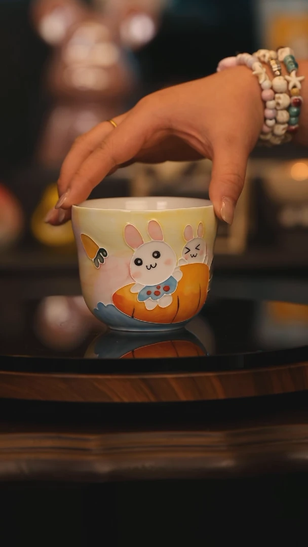 【闪购商品】摆件景德镇釉下彩绘设计师款陶瓷