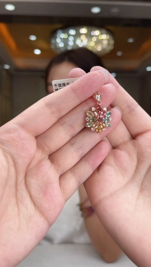 /银S925镶嵌碧玺吊坠多样性发货