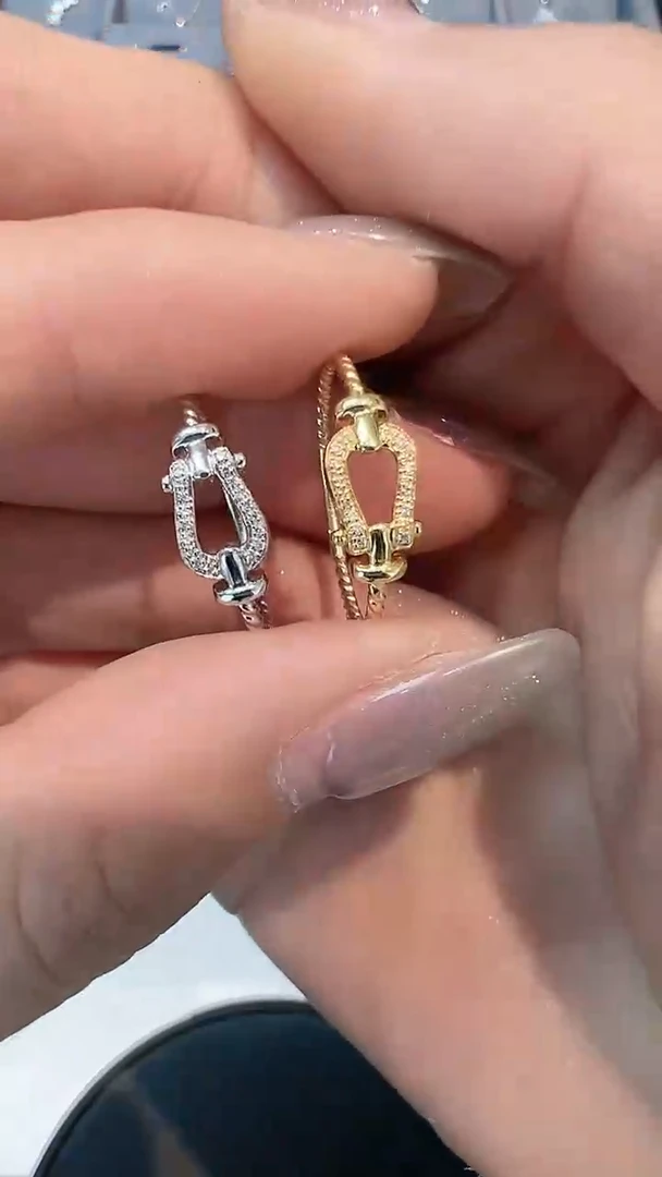 【闪购商品】钻石戒指/指环18K金镶嵌多样性发一