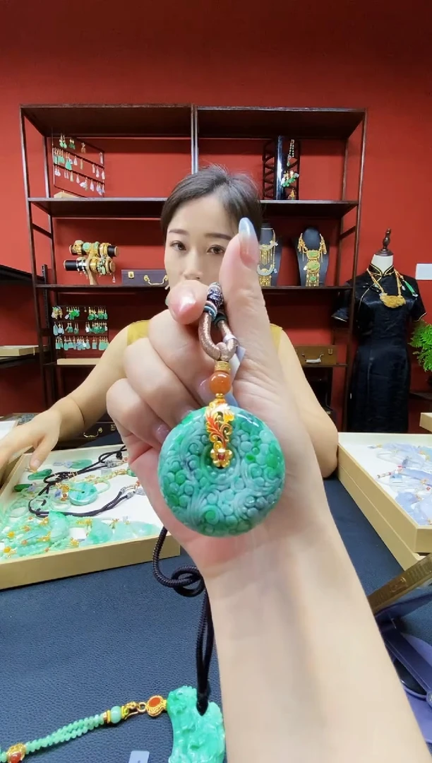 颈饰未镶嵌翡翠翡翠吊坠