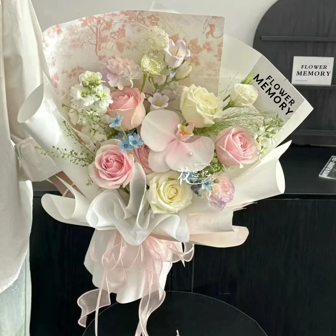 心动告白【4朵粉玫瑰2朵白玫瑰2朵紫罗兰1朵蝴蝶兰混搭】送爱人闺蜜生日鲜花生日花束鲜花小时达鲜花同城配送