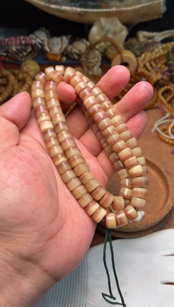 其他驼骨M****️杂件304-驼骨血奶盖长串