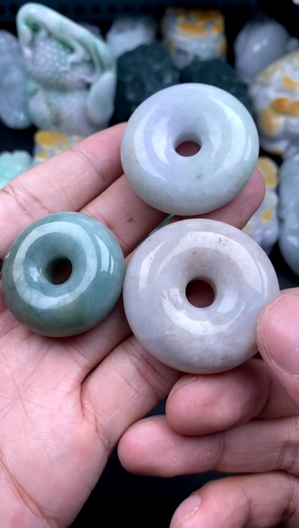 吊坠(不含链)未镶嵌翡翠1