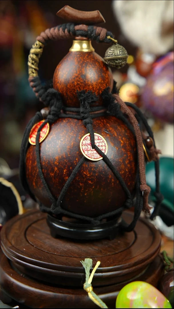 638号900ml左右非遗大漆酒葫芦