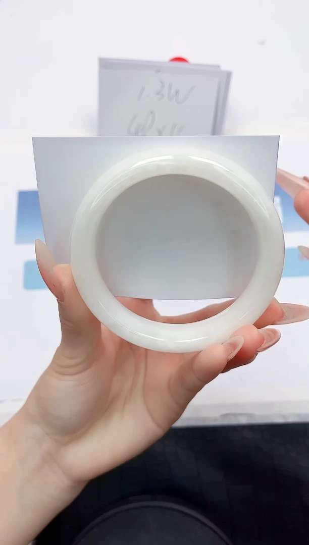 【闪购商品】和田玉手镯未镶嵌L64-58.5