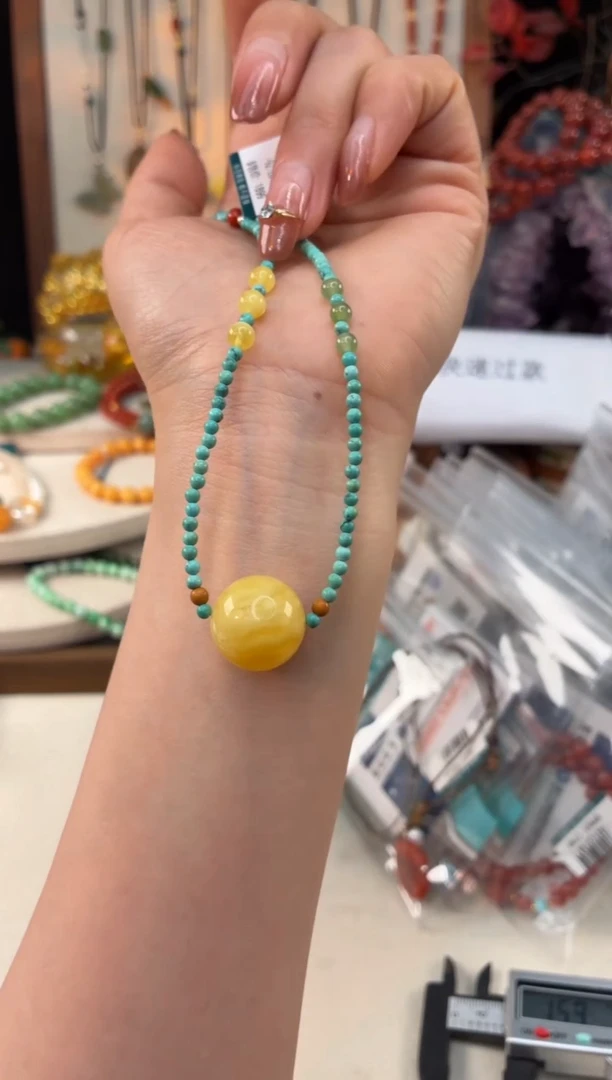 未镶嵌绿松石颈饰@@F927L018929