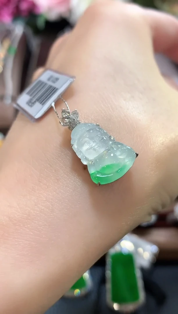 吊坠(不含链)18K金镶嵌翡翠c24