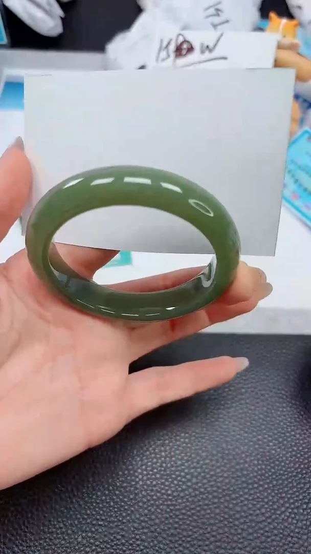 【闪购商品】和田玉手镯未镶嵌223