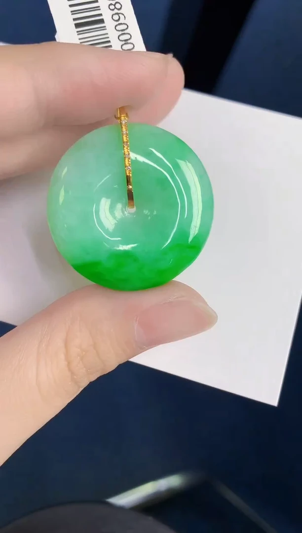颈饰18K金镶嵌翡翠天然翡翠缅甸A货