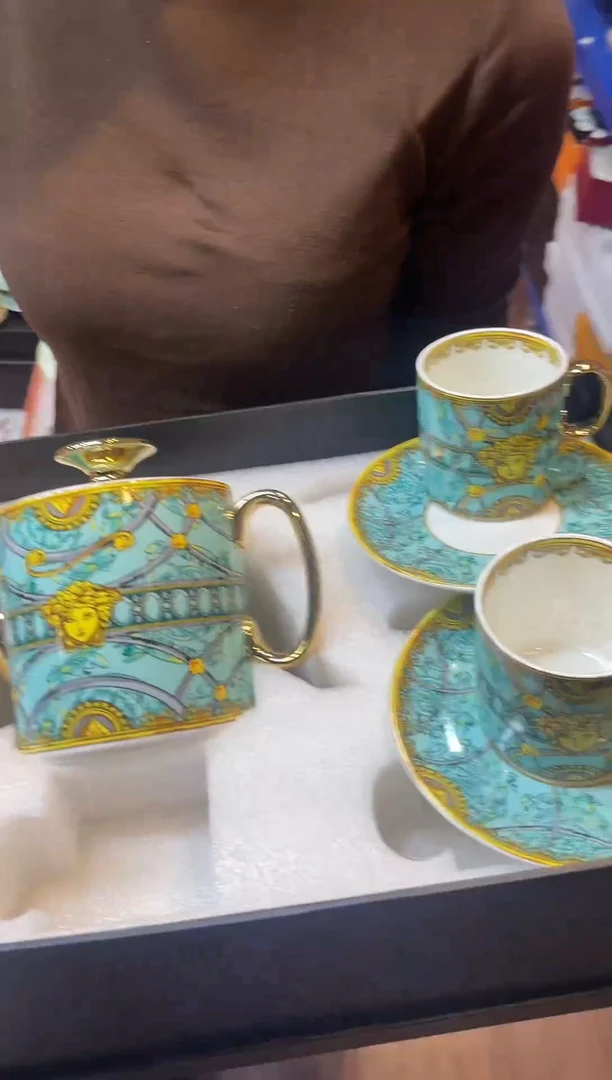 杯鸿辉家品牌瓷器，京东包邮！