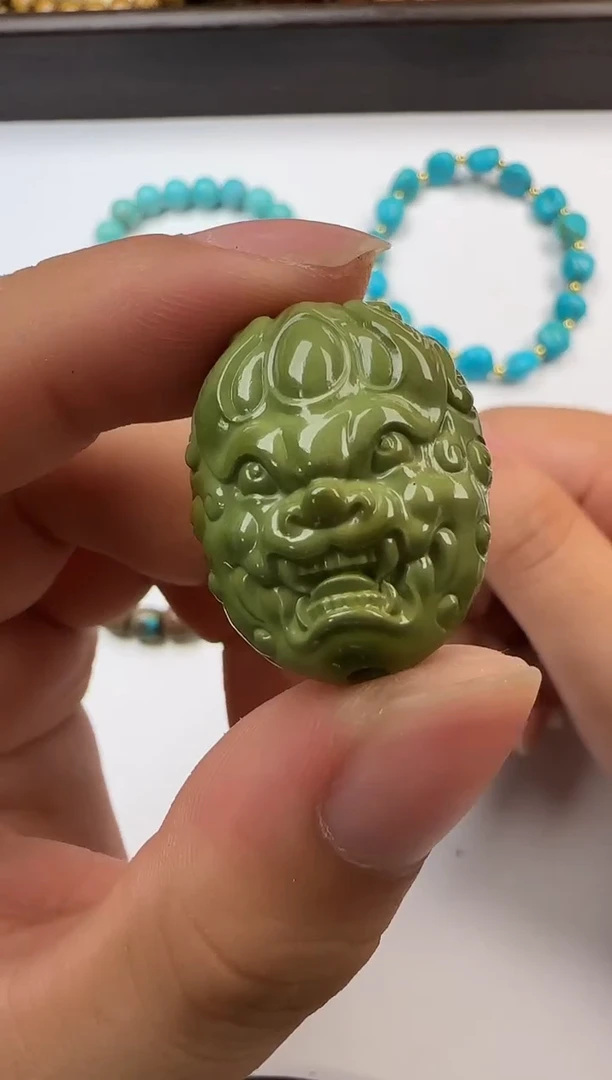 未镶嵌绿松石雕刻件松石配饰