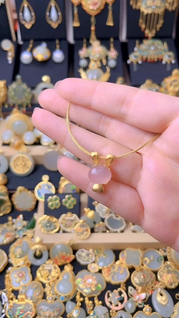 合金吊坠玛瑙/玉髓小兔子吊坠