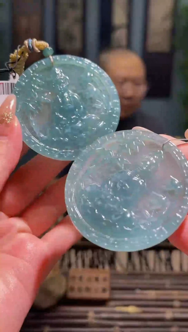 翡翠未镶嵌颈饰MFC071747多样性发一